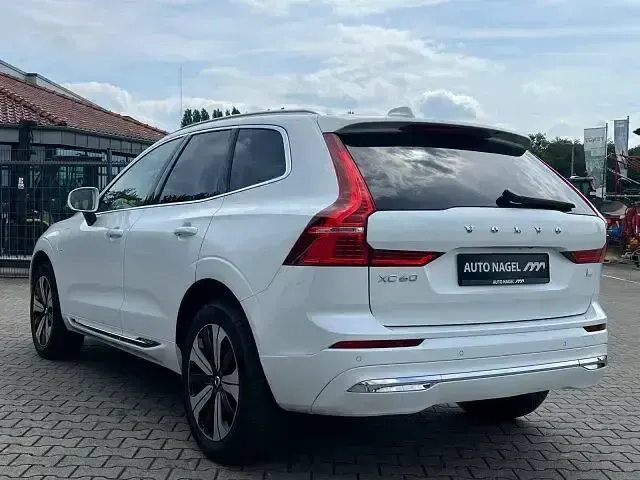Gebraucht Volvo XC60 Inscription 398 PS (292 kW) 2023 Andere SUV