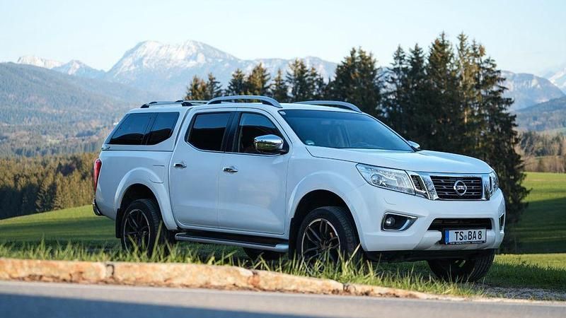Schwarz Gebraucht 2017 Nissan Navara Abholung | 22.999 € (Fairer Preis) - Bild 1/4