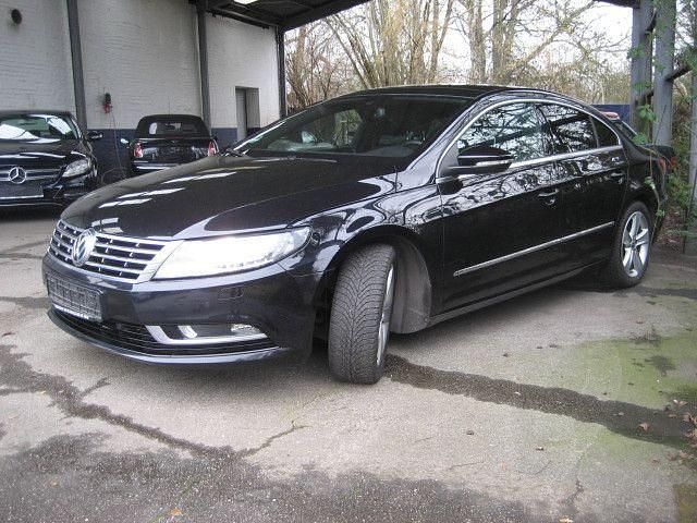 Second-hand VW CC Basis 177 CP (130 kW) 2013 Negru Berlinǎ