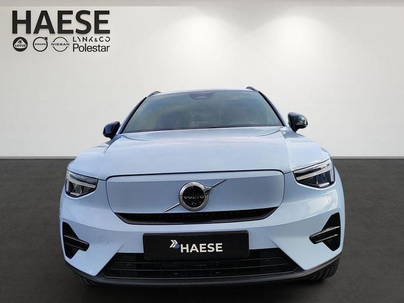 Neu Volvo EX40 Plus 175 kW (238 PS) 2026 Cloud blue, solid / solid SUV