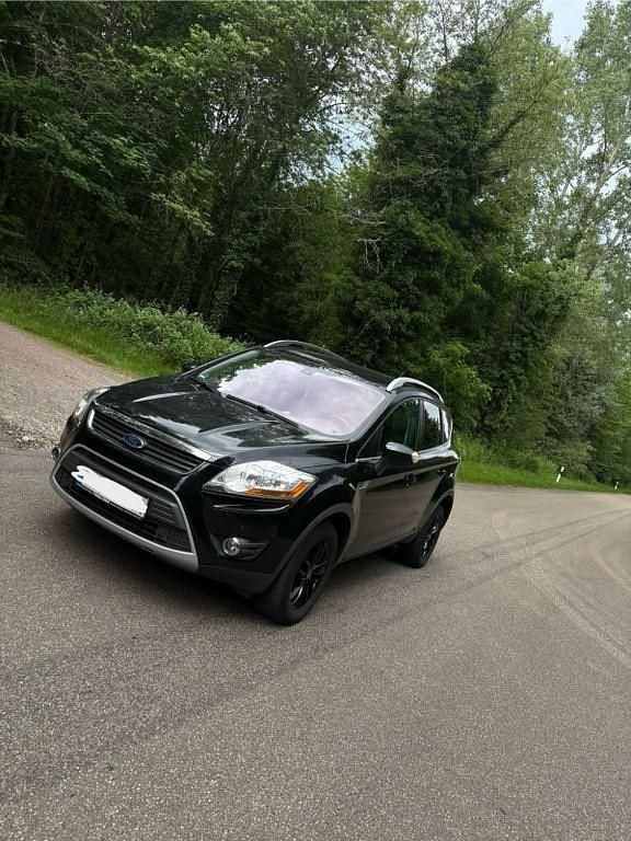 Schwarz Gebraucht 2010 Ford Kuga Trend SUV | 5.000 € (Guter Preis) - Bild 1/4