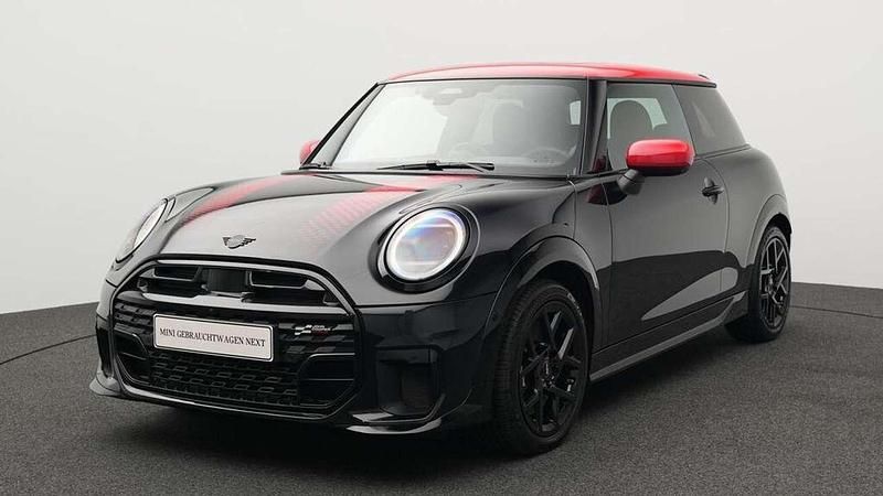 Schwarz Gebraucht 2024 Mini John Cooper Works Kleinwagen | 33.633 € (Fairer Preis) - Bild 1/4
