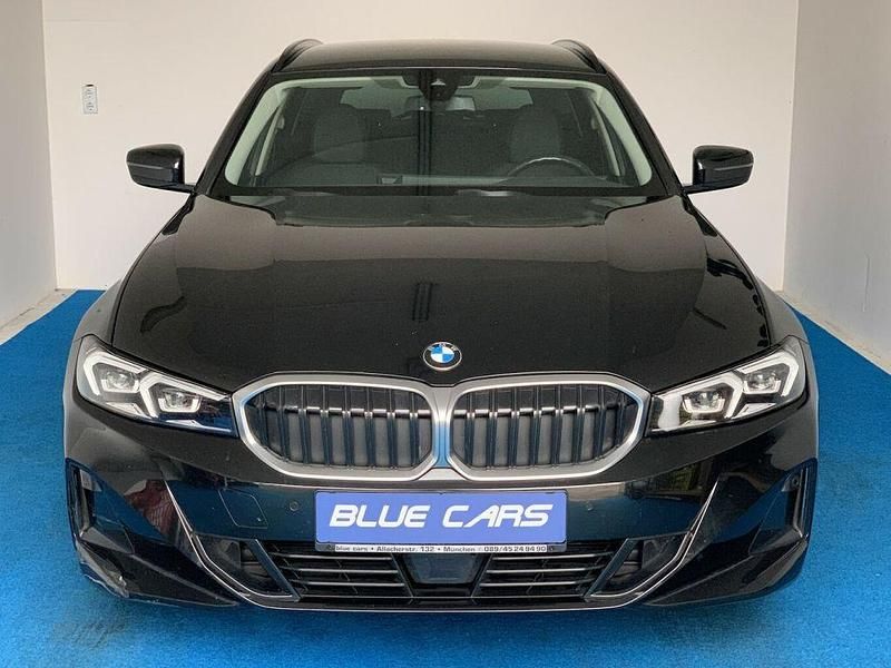 Gebraucht BMW 320 190 PS (139 kW) 2022 Saphirschwarz (metallic) Kombi