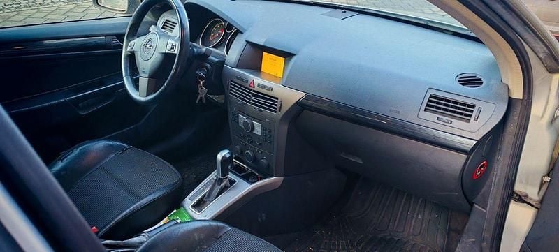 Gebraucht Opel Astra Sport 140 PS (102 kW) 2005 Beige Kombi