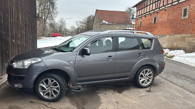 Silber Gebraucht 2009 Citroën C-Crosser SUV | 4.100 € (Fairer Preis) - Bild 1/4