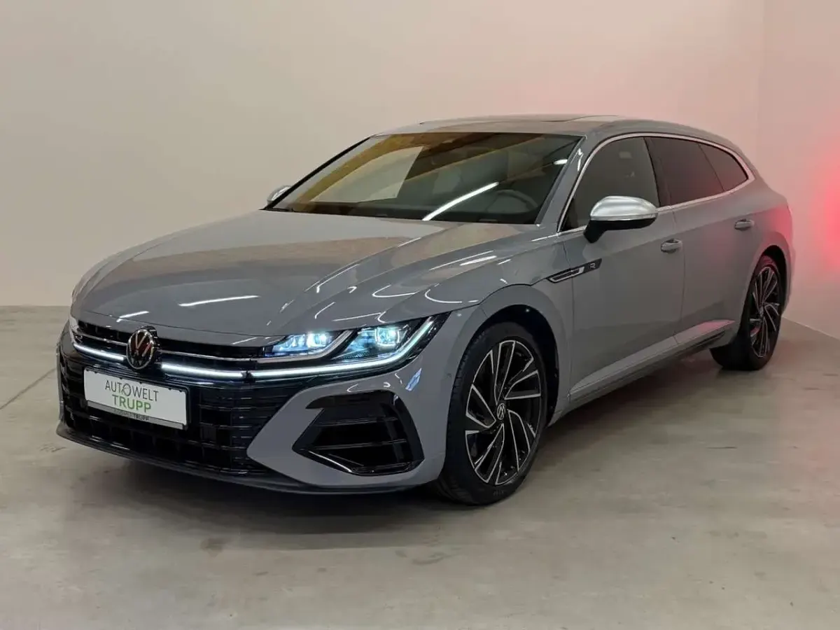 Gebraucht VW Arteon R 320 PS (235 kW) 2024 Grau Kombi