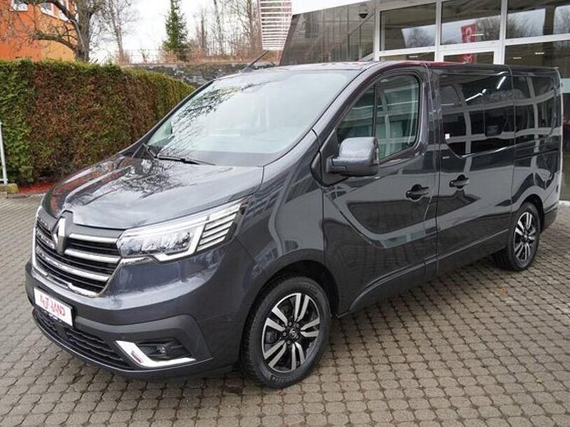 Usata Renault Trafic 2022 Grigio Monovolume