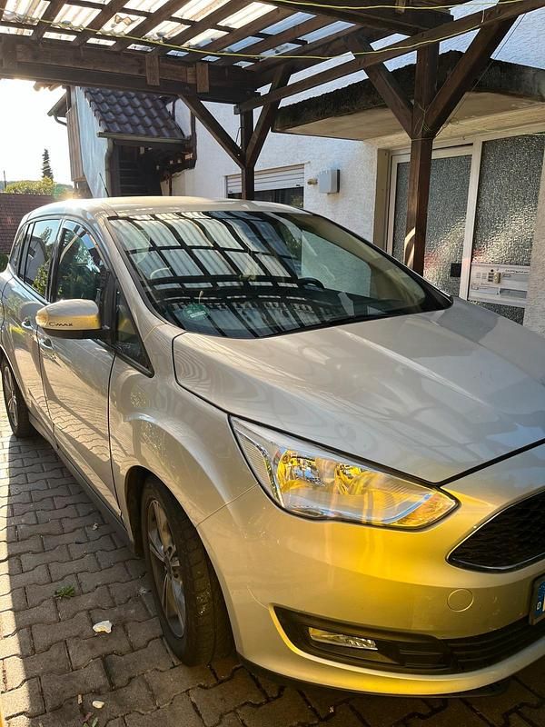 Grau Gebraucht 2016 Ford C-MAX Van / Kleinbus | 6.000 € (Superpreis) - Bild 1/4