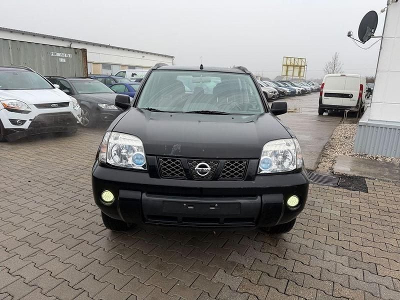 Gebraucht Nissan X-Trail Comfort 140 PS (102 kW) 2004 Schwarz SUV