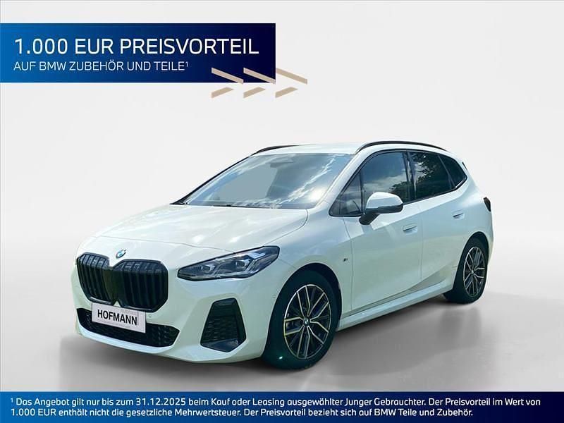 Alpinweiß uni Gebraucht 2024 BMW 220 Active Tourer Luxury Line Van / Kleinbus | 35.449 € (Teuer) - Bild 1/2