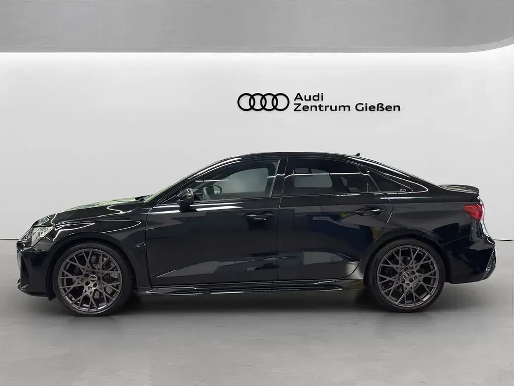 Gebraucht Audi RS3 Comfort 400 PS (294 kW) 2025 Mythosschwarz metallic Limousine