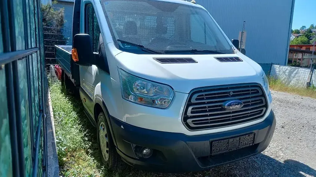 Używany Ford Transit 163 KM (119 kW) 2017 Biały Minivan