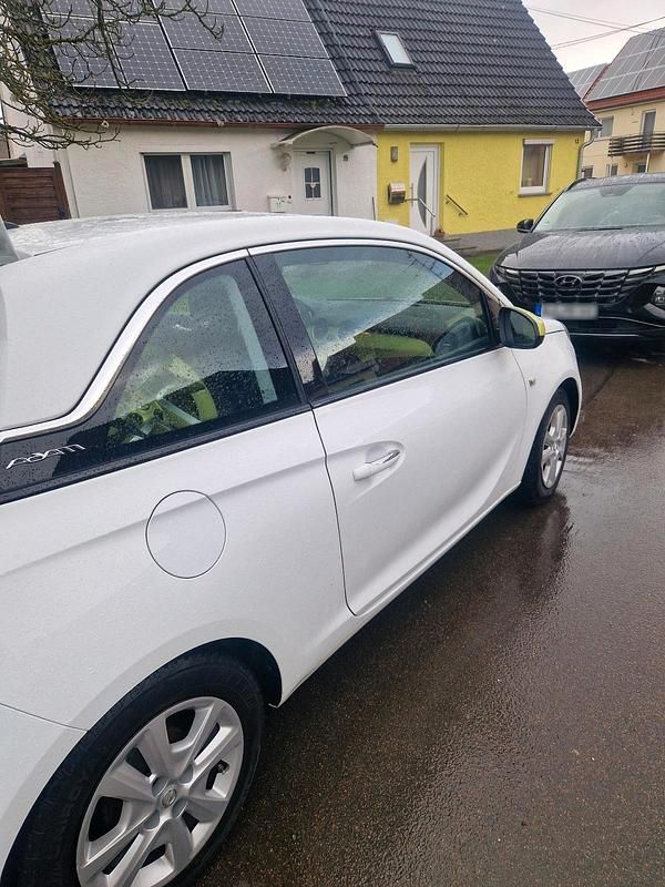 Gebraucht Opel Adam 87 PS (63 kW) 2013 Weiß Kleinwagen