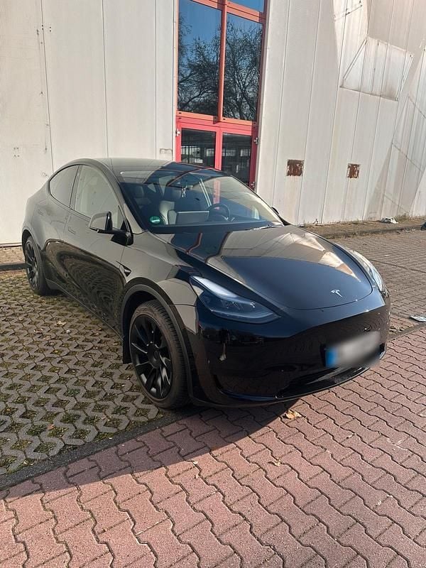 Gebraucht Tesla Model Y Standard Range 219 kW (299 PS) 2024 Schwarz SUV