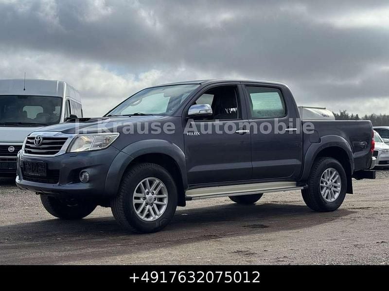 Gebraucht Toyota HiLux 171 PS (125 kW) 2012 Grau Abholung