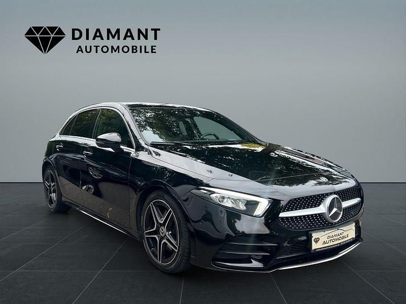 Schwarz Gebraucht 2019 Mercedes A220 AMG Limousine | 22.990 € (Fairer Preis) - Bild 1/4