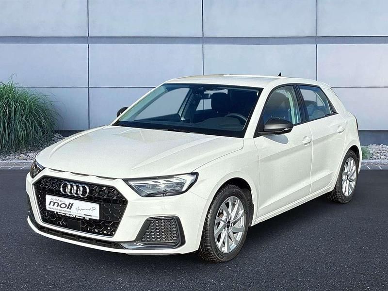 Gebraucht Audi A1 Advanced Plus 95 PS (69 kW) 2025 Cortinaweiß SUV
