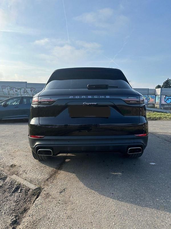 Gebraucht Porsche Cayenne 340 PS (250 kW) 2019 Schwarz SUV