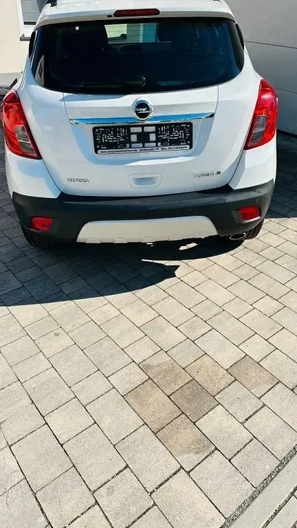 Gebraucht Opel Mokka 140 PS (102 kW) 2012 Weiß SUV