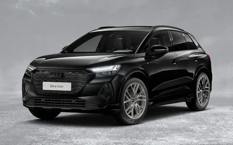 Gebraucht Audi Q4 e-tron Ambiente 210 kW (286 PS) 2024 Mythosschwarz metallic SUV
