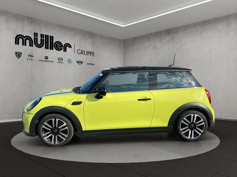 Gebraucht Mini Cooper Classic 136 PS (100 kW) 2023 Gelb Kleinwagen