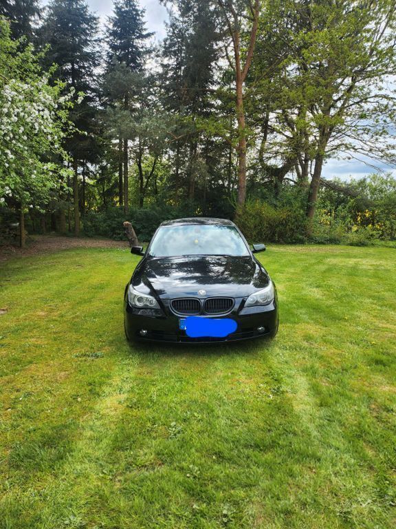 Schwarz Gebraucht 2003 BMW 525 Performance Limousine | 4.500 € (Guter Preis) - Bild 1/4