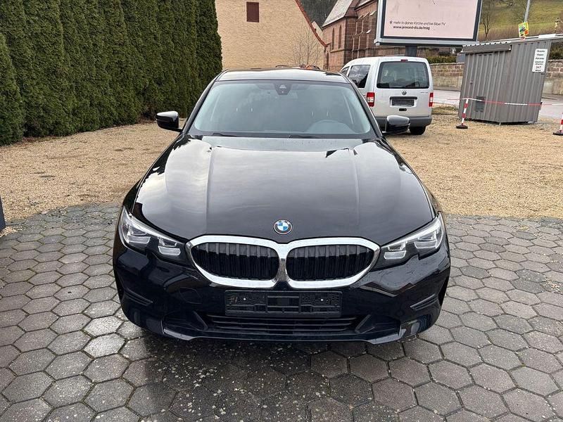 Gebraucht BMW 316 116 PS (85 kW) 2020 Schwarz Limousine