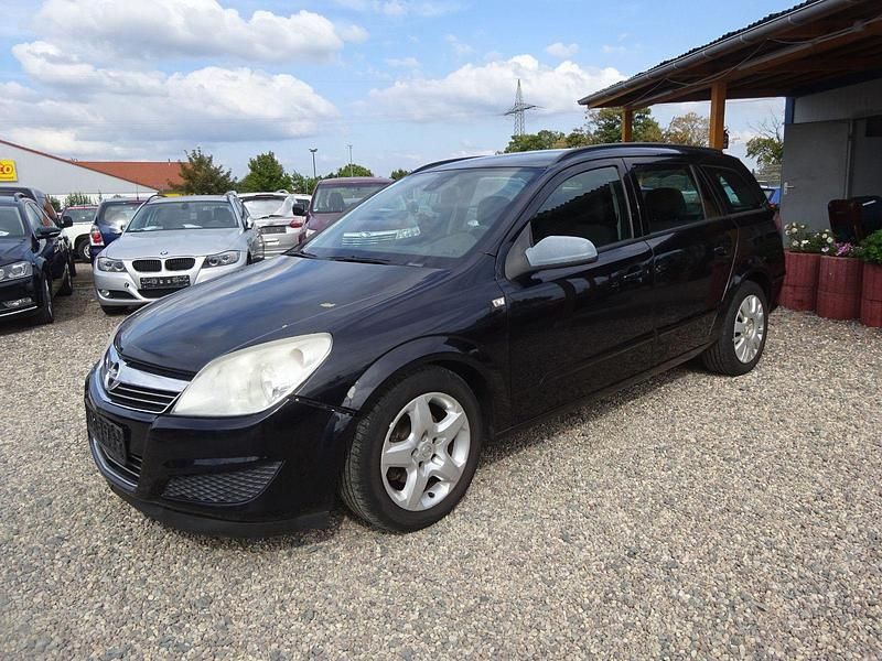 Schwarz Gebraucht 2008 Opel Astra Kombi | 850 € (Guter Preis) - Bild 1/4