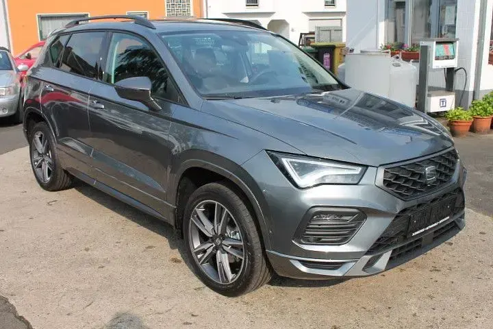 Gebraucht Seat Ateca FR 150 PS (110 kW) 2023 Grau SUV