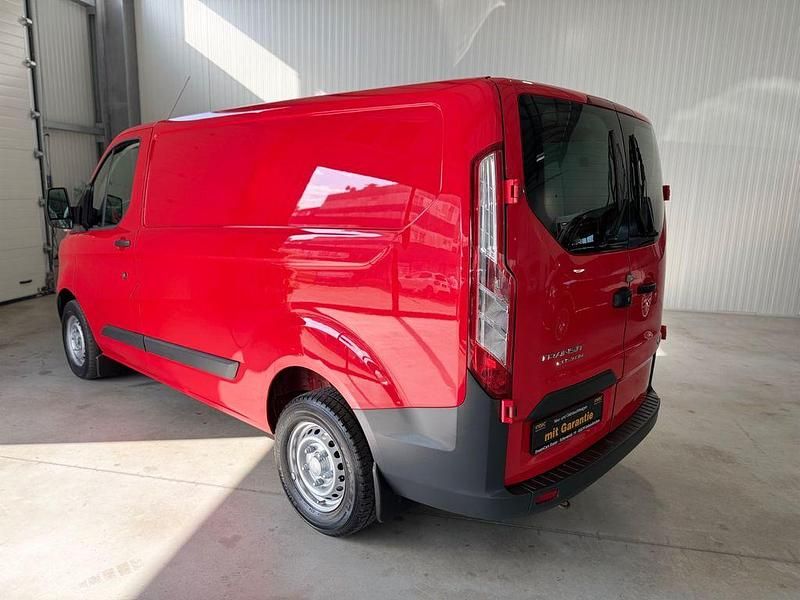 Gebraucht Ford Transit Custom 101 PS (74 kW) 2014 Race red Van / Kleinbus