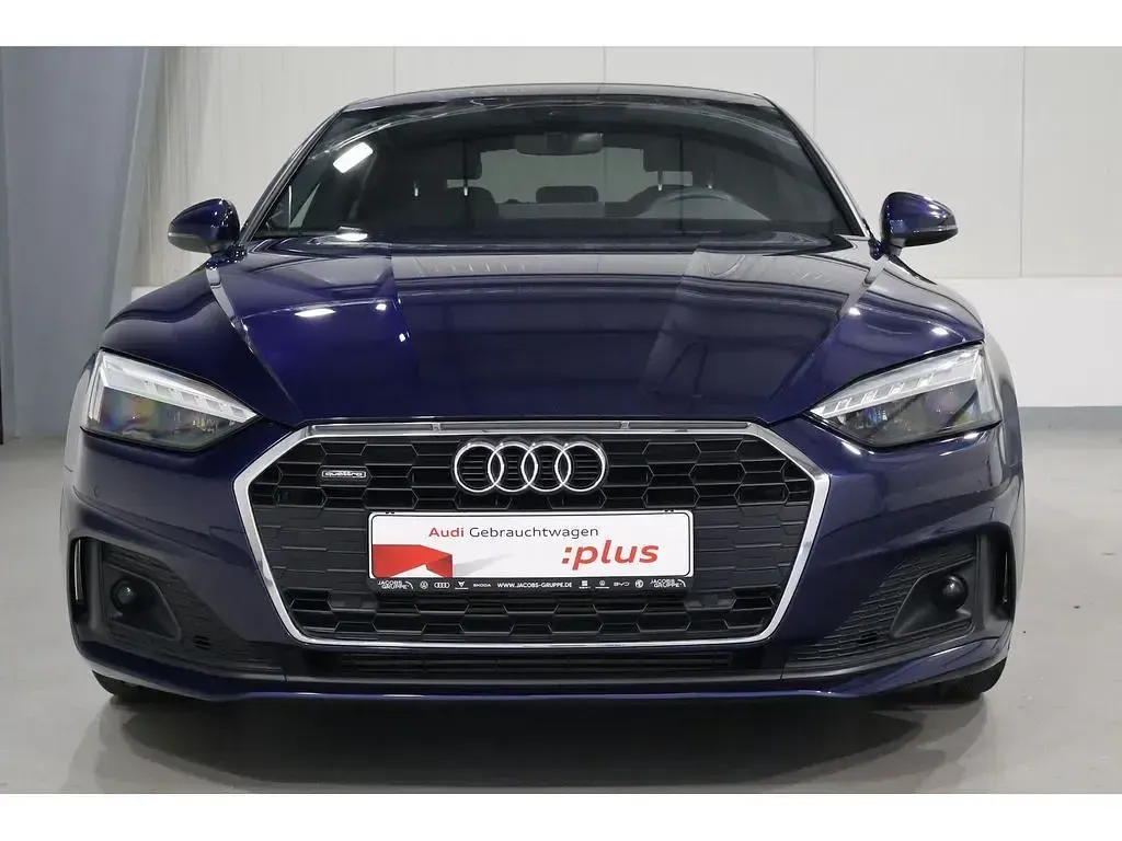 Gebraucht Audi A5 Sportback Basis 204 PS (150 kW) 2023 Navarrablau metallic Kleinwagen