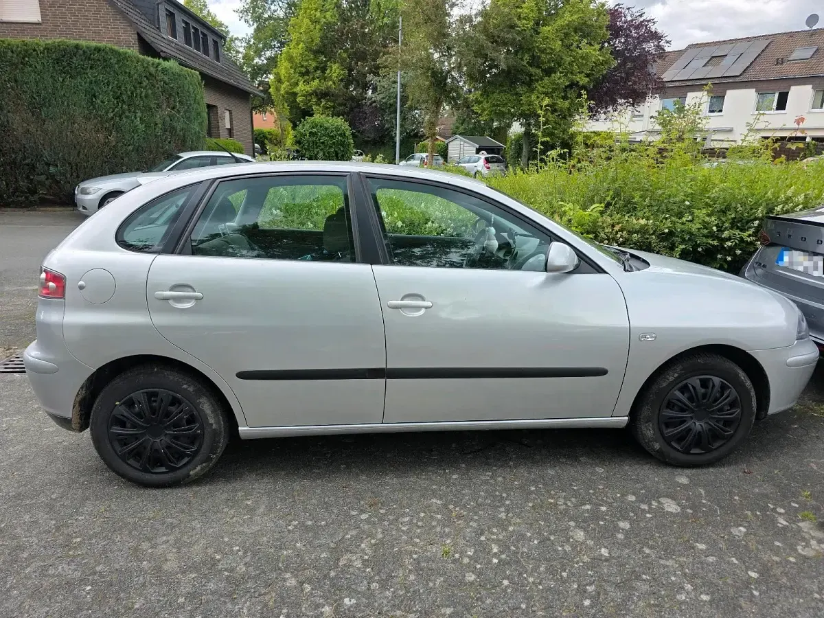 Gebraucht Seat Ibiza 75 PS (55 kW) 2003 Silber Kleinwagen