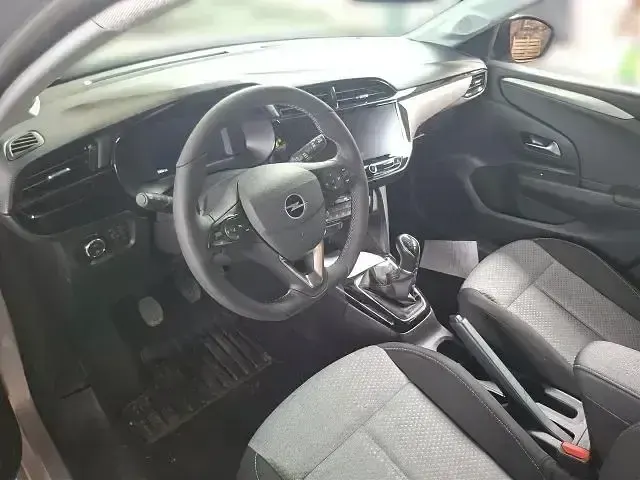 Gebraucht Opel Corsa 75 PS (55 kW) 2024 Kristall silber metallic Kleinwagen