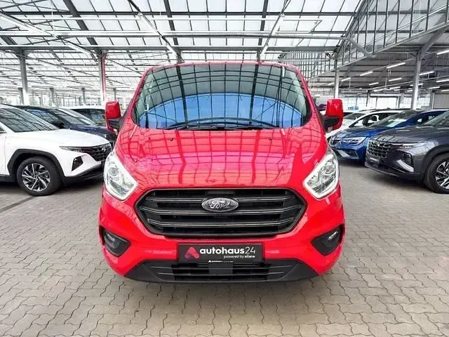 Gebraucht Ford Transit Custom Trend 131 PS (96 kW) 2022 Rot Van