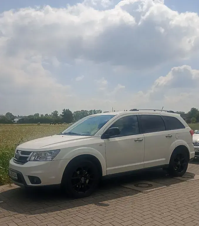 Gebraucht Fiat Freemont Cross 170 PS (125 kW) 2014 Weiß SUV