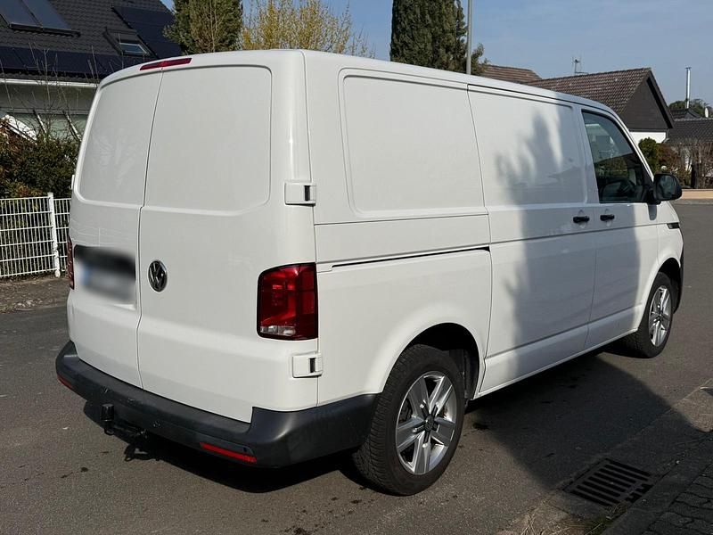 Gebraucht VW Transporter 150 PS (110 kW) 2020 Weiß Van