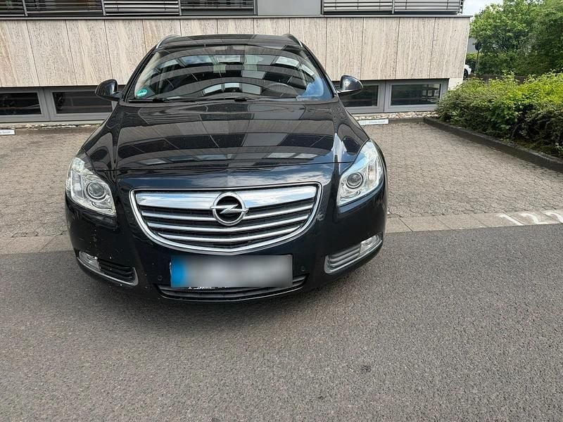 Używany Opel Insignia 160 KM (117 kW) 2013 Czarny Kombi