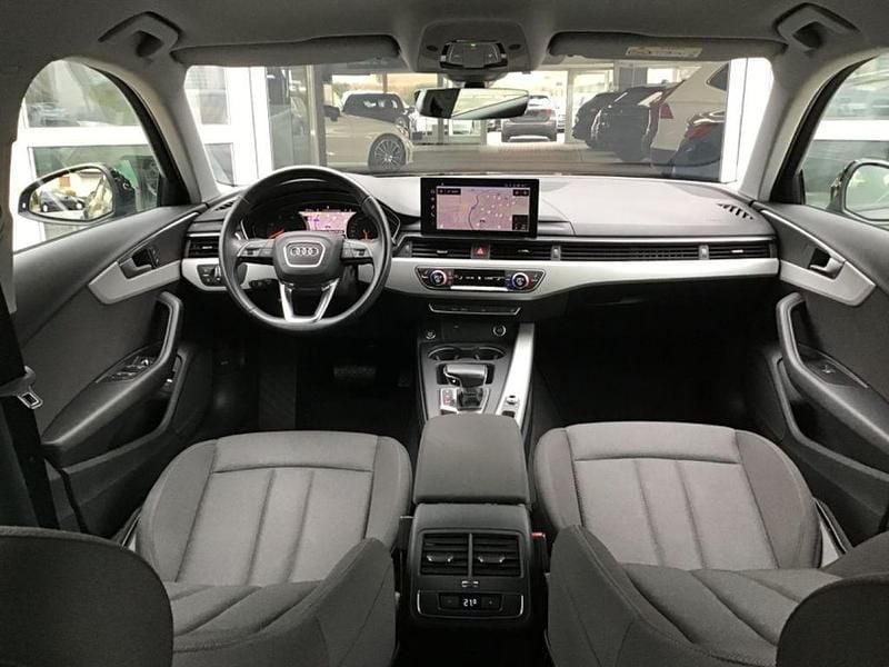 Gebraucht Audi A4 S-Line 163 PS (119 kW) 2021 Schwarz Kombi