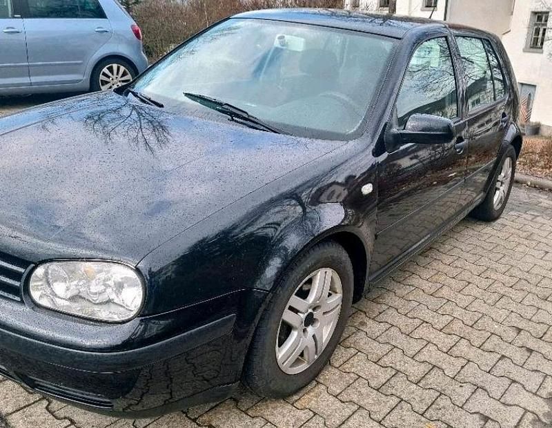 Gebraucht VW Golf IV 105 PS (77 kW) 2001 Schwarz Limousine