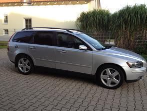 Gebraucht Volvo V50 185 PS (136 kW) 2004 Silber metallic Kombi
