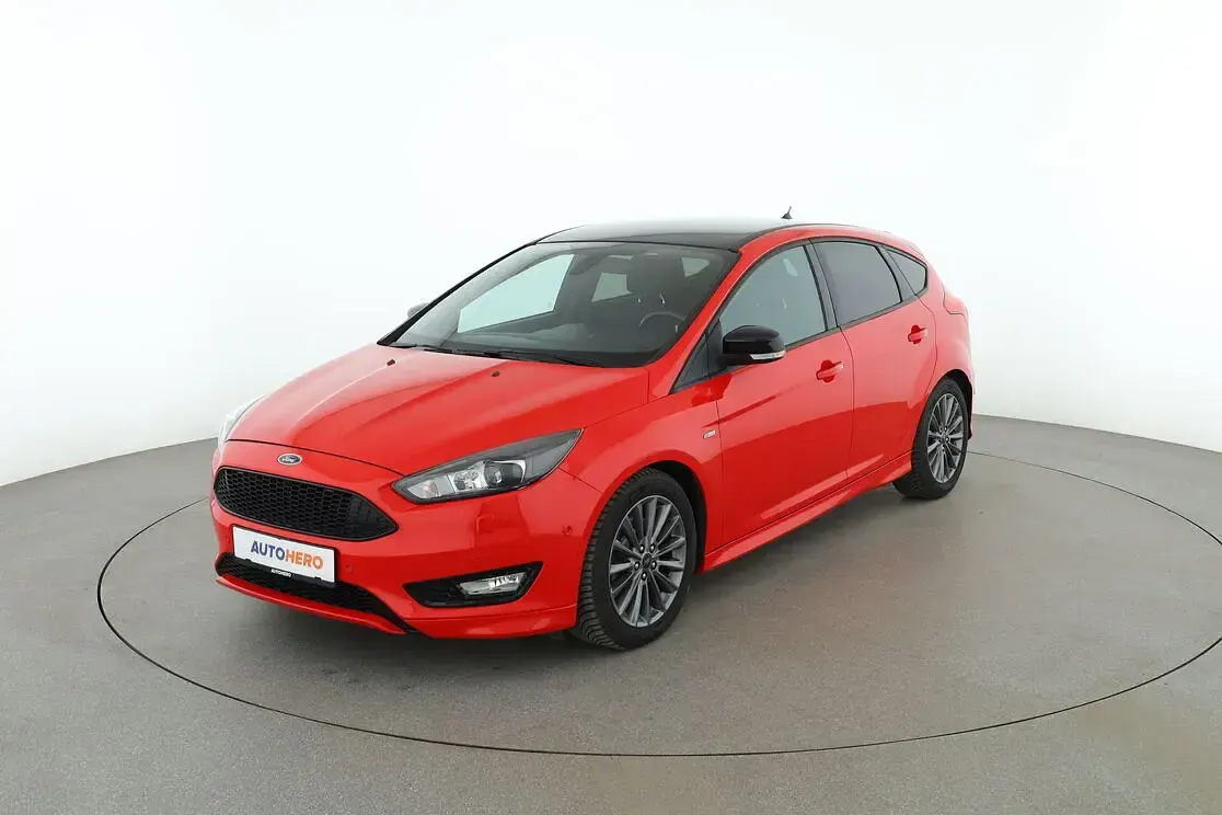 Gebraucht Ford Focus ST-Line 182 PS (133 kW) 2018 Limousine