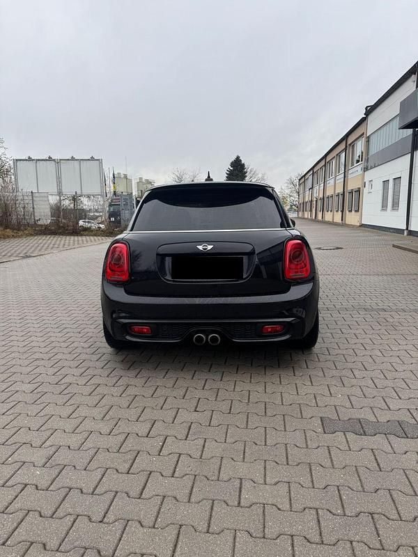 Gebraucht Mini Cooper S 192 PS (141 kW) 2018 Schwarz Kleinwagen
