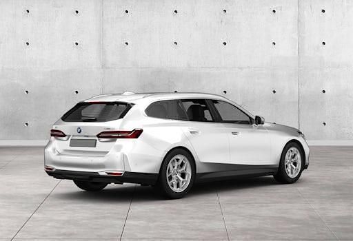 Neu BMW i5 250 kW (340 PS) 2025 Weiß Kombi