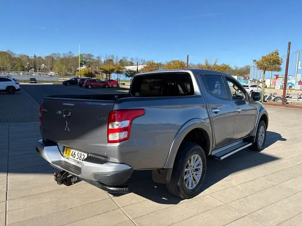Gebraucht Mitsubishi L200 2016 Grau Pickup