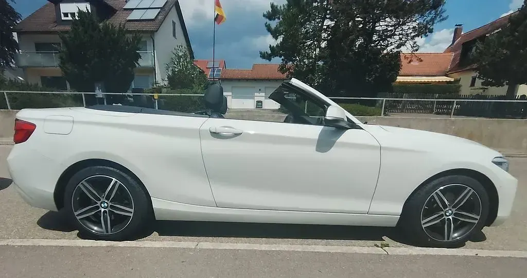 Gebraucht BMW 220 184 PS (135 kW) 2018 Weiß Cabrio