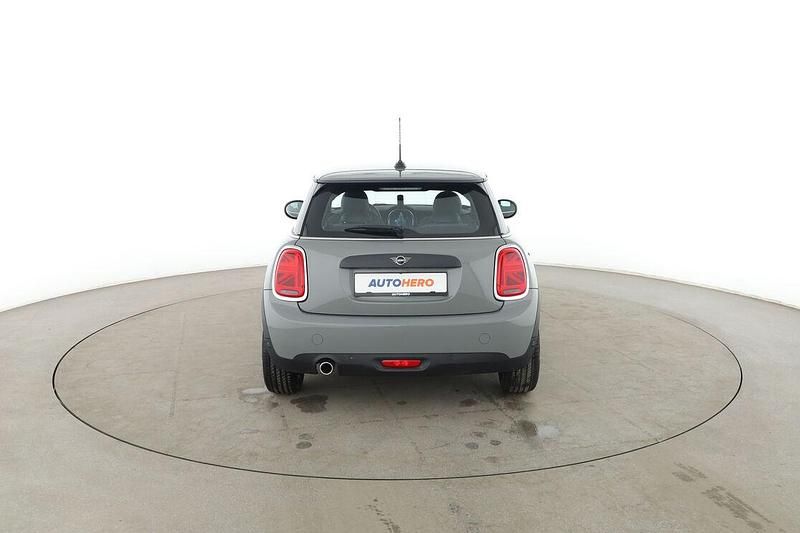 Gebraucht Mini ONE 102 PS (75 kW) 2020 Grau Kleinwagen