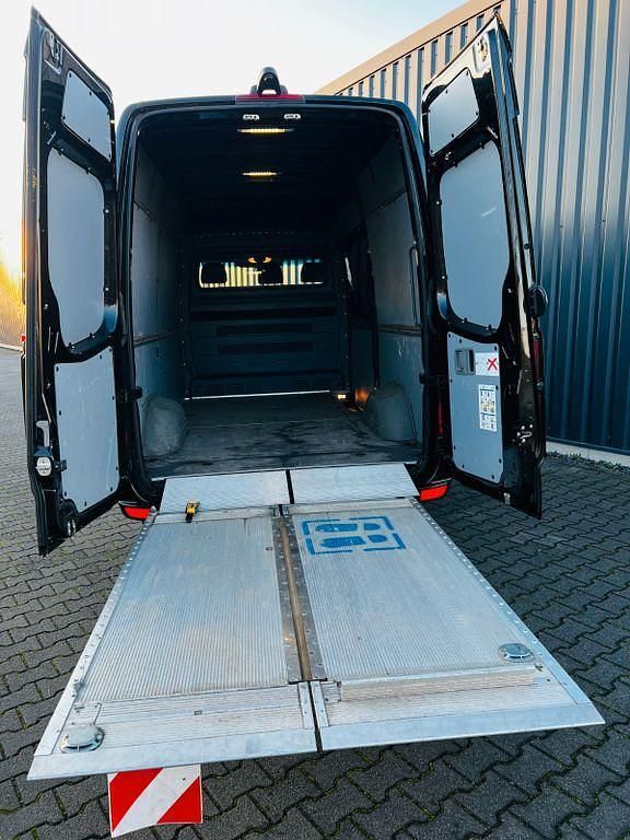 Gebraucht Mercedes Sprinter Exclusive 163 PS (119 kW) 2018 Schwarz Van