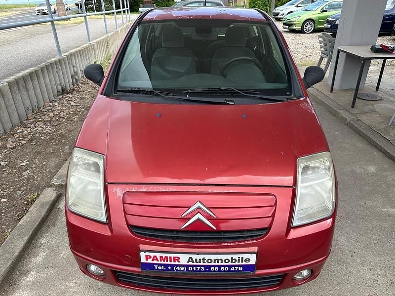 Gebraucht Citroën C2 Comfort 73 PS (53 kW) 2006 Rot Kleinwagen