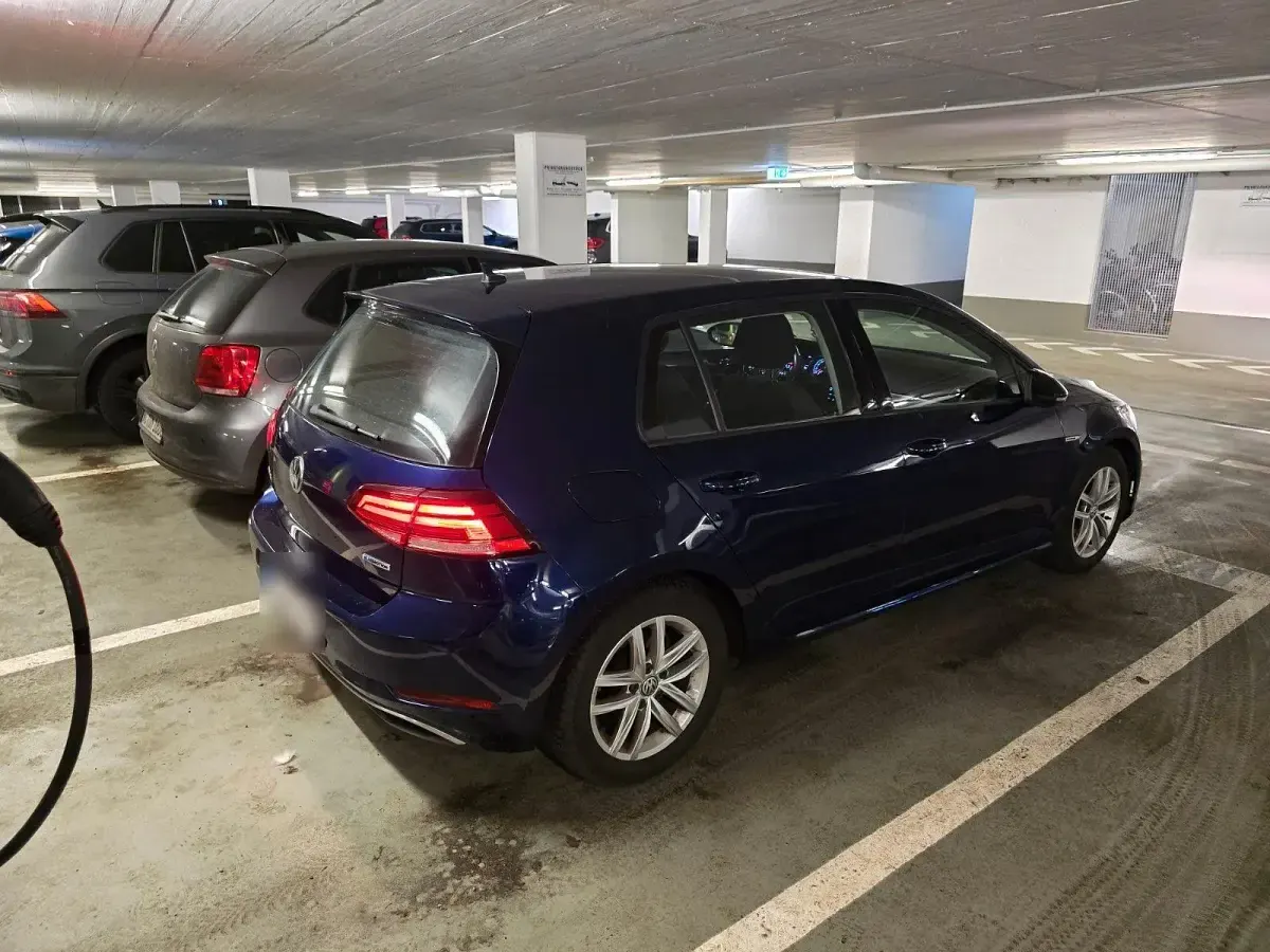 Gebraucht VW Golf VII Sound 131 PS (96 kW) 2017 Blau Kombi