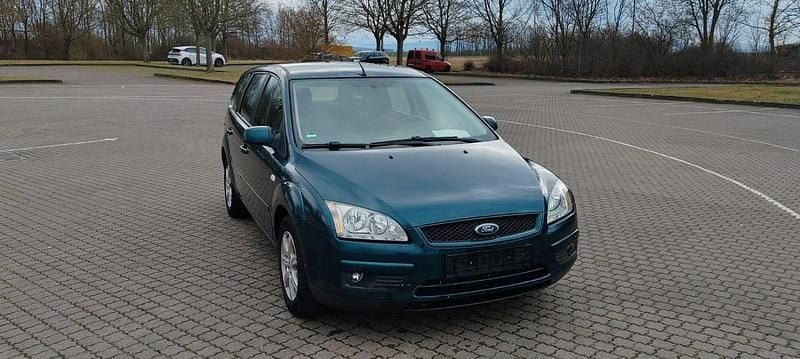Gebraucht Ford Focus Style 120 PS (88 kW) 2007 Grün Kombi